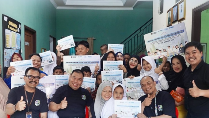 PNM Salurkan Beasiswa Pendidikan untuk Ribuan Anak Nasabah Demi Masa Depan Cerah