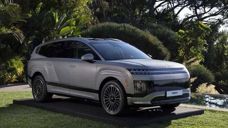 Hyundai Mantapkan Langkah Dominasi Mobil Listrik Nasional Lewat Ioniq 9