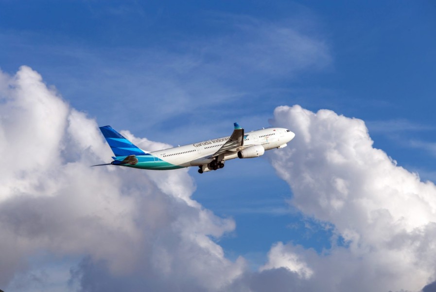 Garuda Indonesia Buka Rute Umrah Langsung dari Kualanamu ke Jeddah