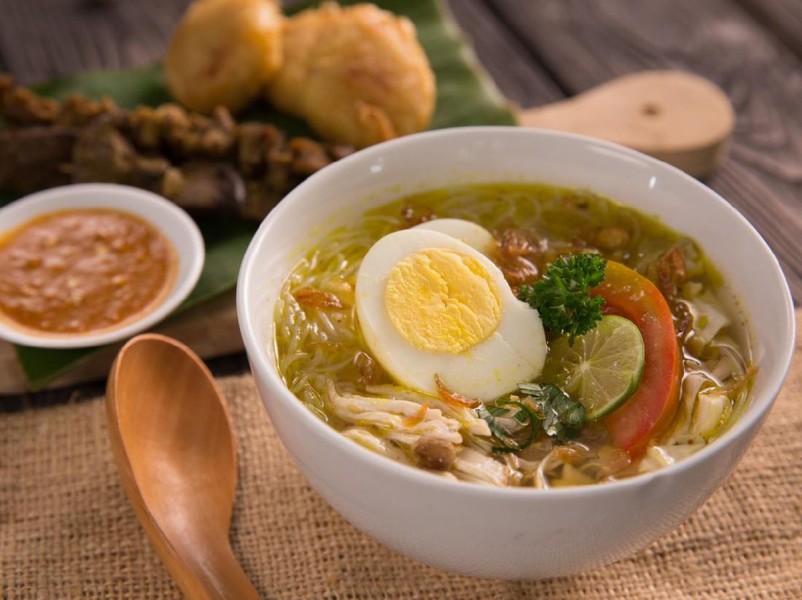 12 Rekomendasi Soto Lamongan Legendaris Favorit Pecinta Kuliner Surabaya