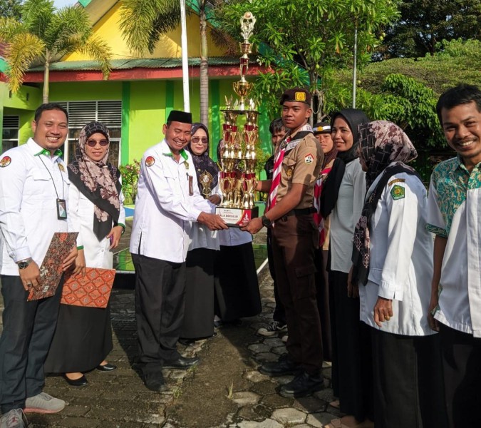 Inspiratif Siswa Madrasah Bersinar di MAN 1 Parepare