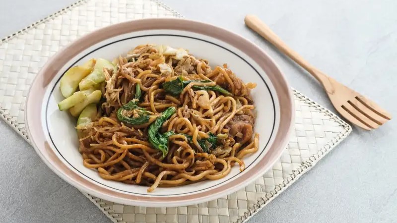 Wisata Kuliner Malam Bantul: Menikmati Bakmi Jawa Legendaris Otentik