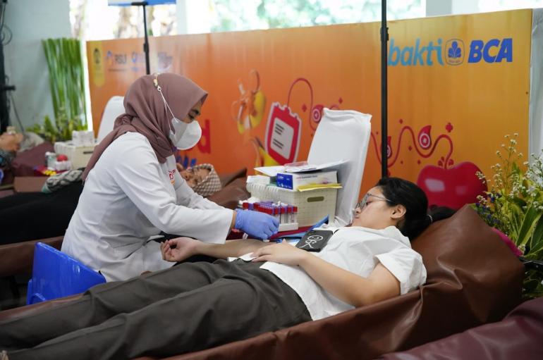 BCA Syariah Gelar Donor Darah: Komitmen Nyata untuk Kesehatan dan Kemanusiaan