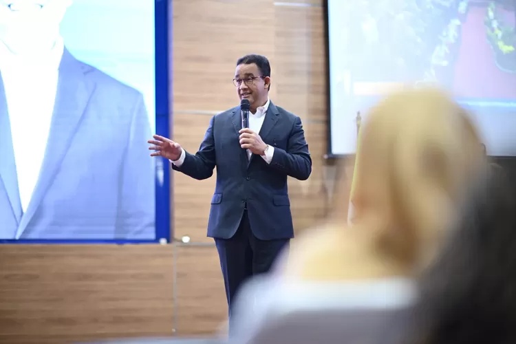 Pengajar Tak Tergantikan oleh AI: Pandangan Anies Baswedan