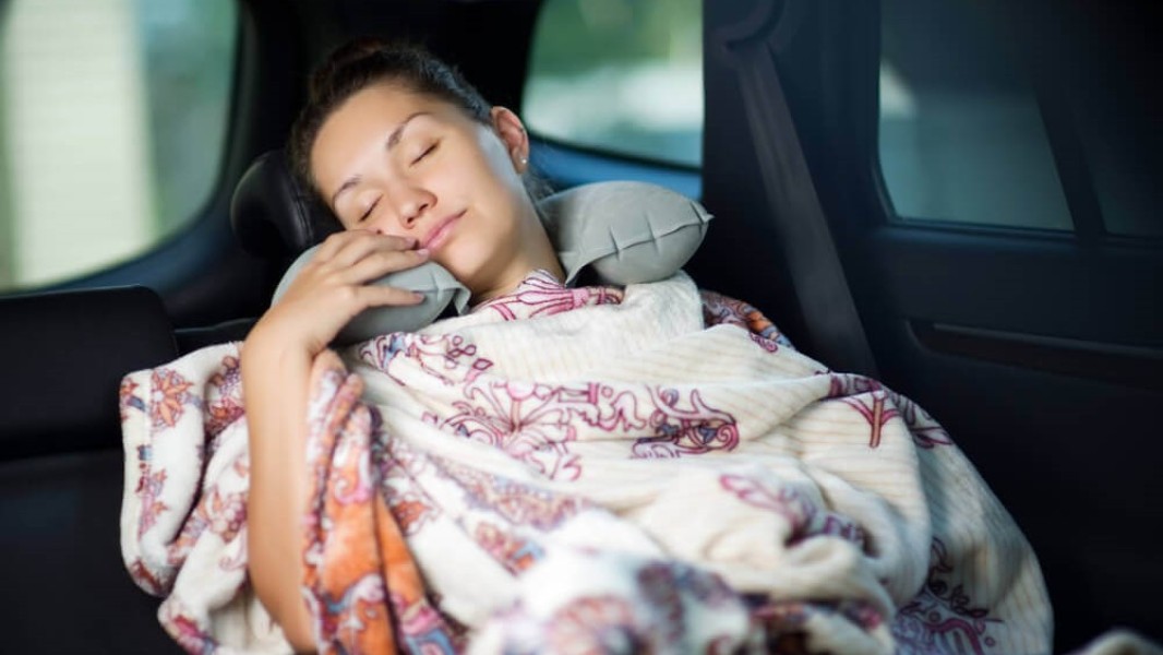 Rahasia Tidur Nyenyak Saat Perjalanan Jauh Meski Kondisi Tidak Ideal