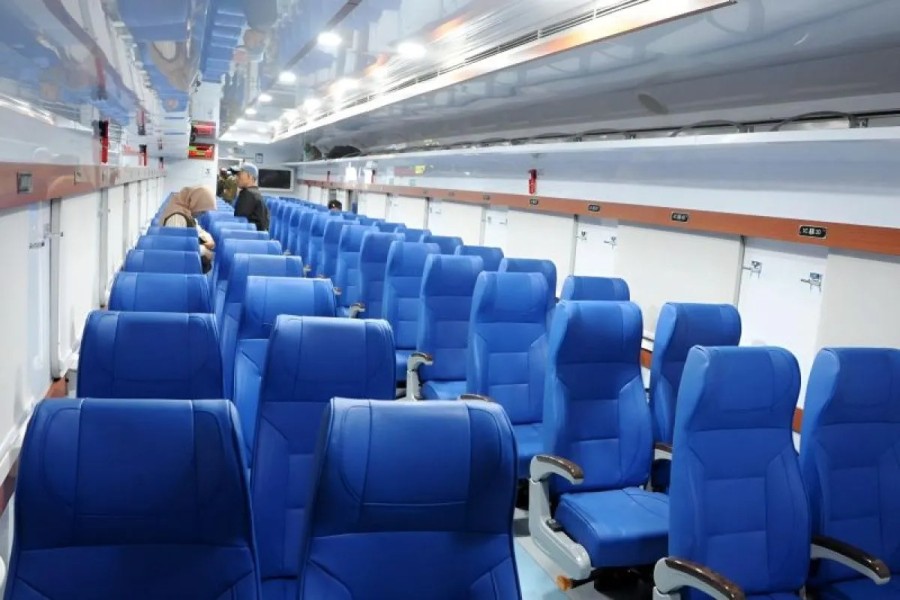 KAI Segera Operasikan Kereta Ekonomi Kerakyatan Dengan Fasilitas Mewah Harga Terjangkau