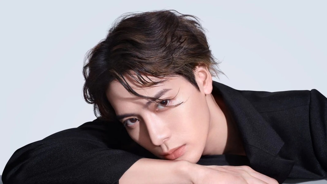 Artis Jackson Wang Cetak Rekor Baru di Billboard