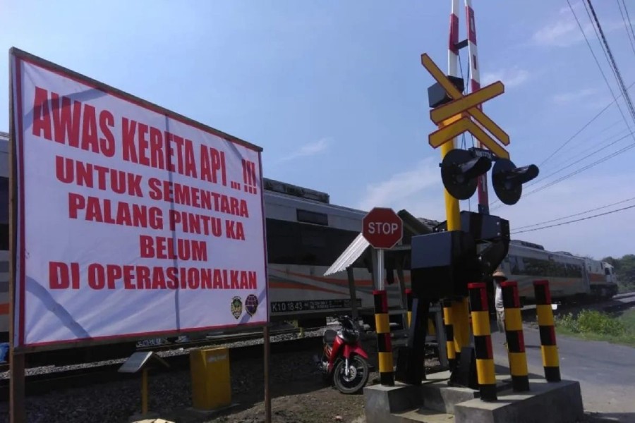 Pemerintah Kewajiban Utama Pemasangan Palang Pintu di Perlintasan Kereta Api, Tegas PT KAI