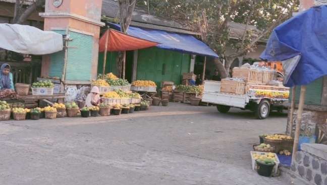 Pembangunan Tol Kediri Kertosono Tertunda, Pedagang Pasar Buah Banyakan Kediri Masih Menunggu Kepastian Relokasi