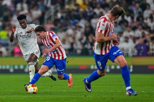 Ray Parlour Desak Arsenal Rekrut Julian Alvarez Pada Bursa Transfer 2026