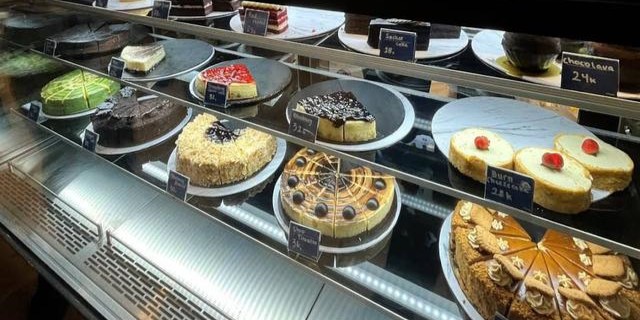 10 Rekomendasi Tempat Makan Malam di Malang 2026 yang Wajib Dikunjungi