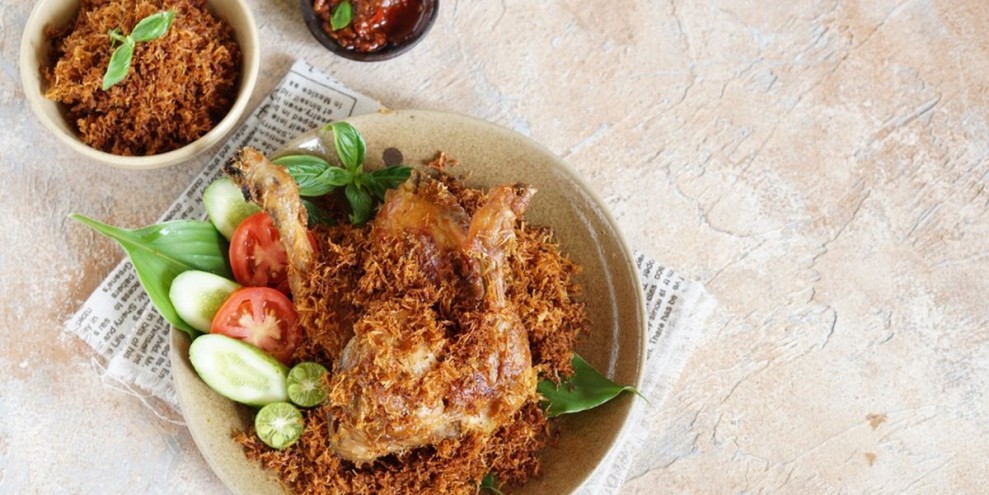 3 Kreasi Ayam Serundeng Lezat dan Praktis Untuk Menu Ramadan