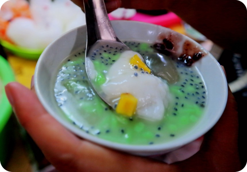 Menikmati Dawet Telasih Asli Solo yang Nikmat dan Menyegarkan