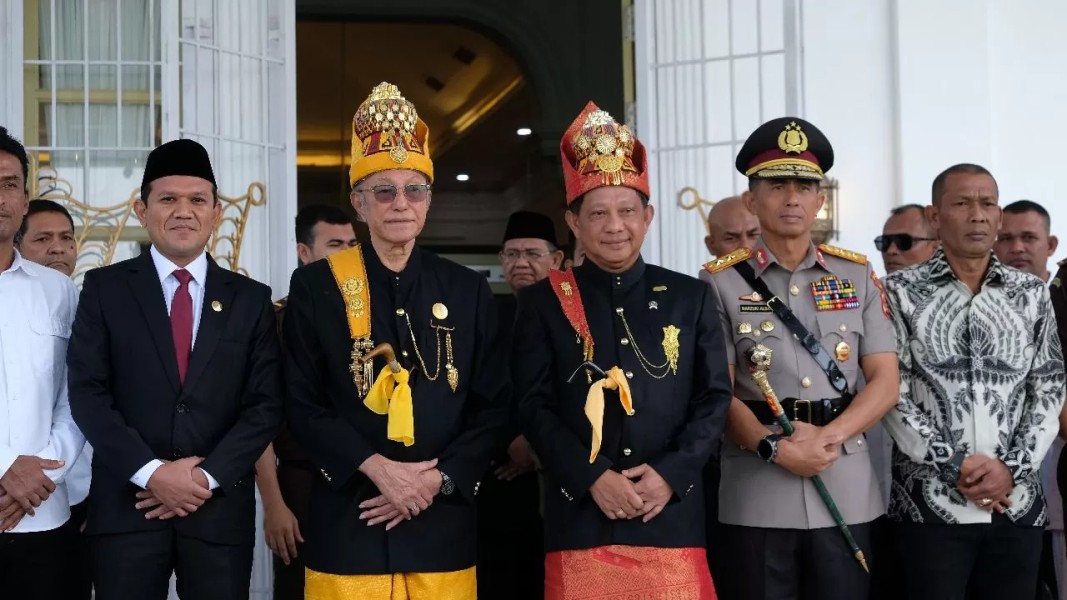 Mendagri Tito Terima Gelar Adat Aceh Sebagai Bentuk Apresiasi