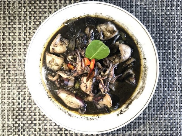 Resep Rahasia Cumi Tinta Hitam Empuk dan Pekat Ala Madura