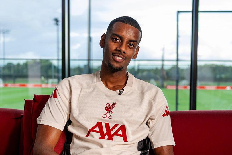 5 Transfer Termahal Premier League, Isak Pecahkan Rekor