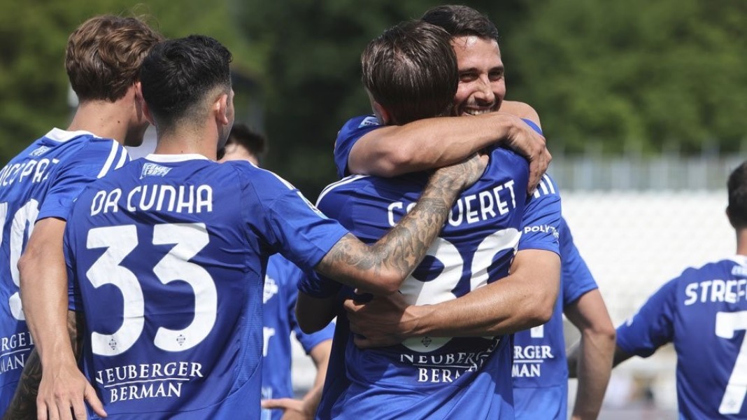 Serie A Panas, Como Tumbangkan Fiorentina Lewat Gol Dramatis