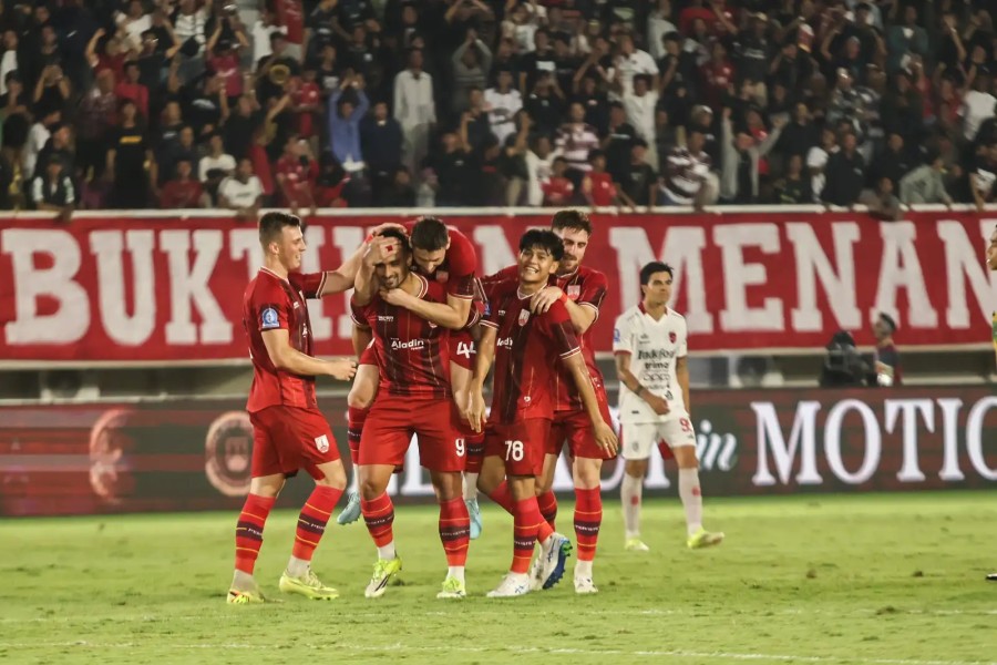 Persis Solo Kalahkan Bali United Tiga Gol Tanpa Balas Keluar Zona Degradasi