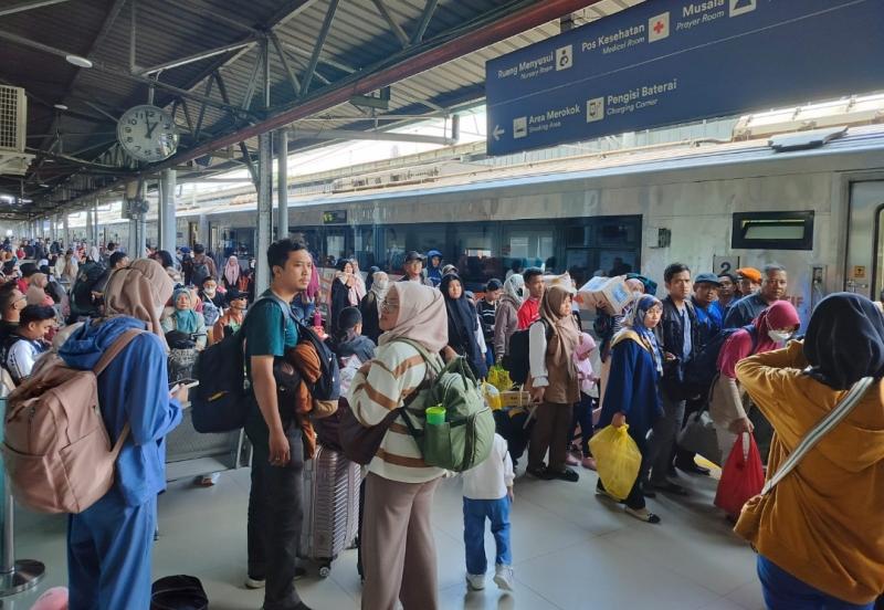 Kereta Api Luncurkan Program Diskon Tiket 30 Persen