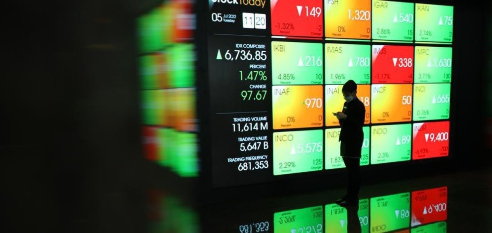 Asing Borong Saham PANI, IHSG Cetak Rekor Baru