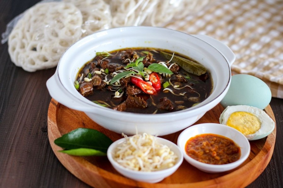 5 Rekomendasi Warung Rawon Terkenal Dekat UIN Malang