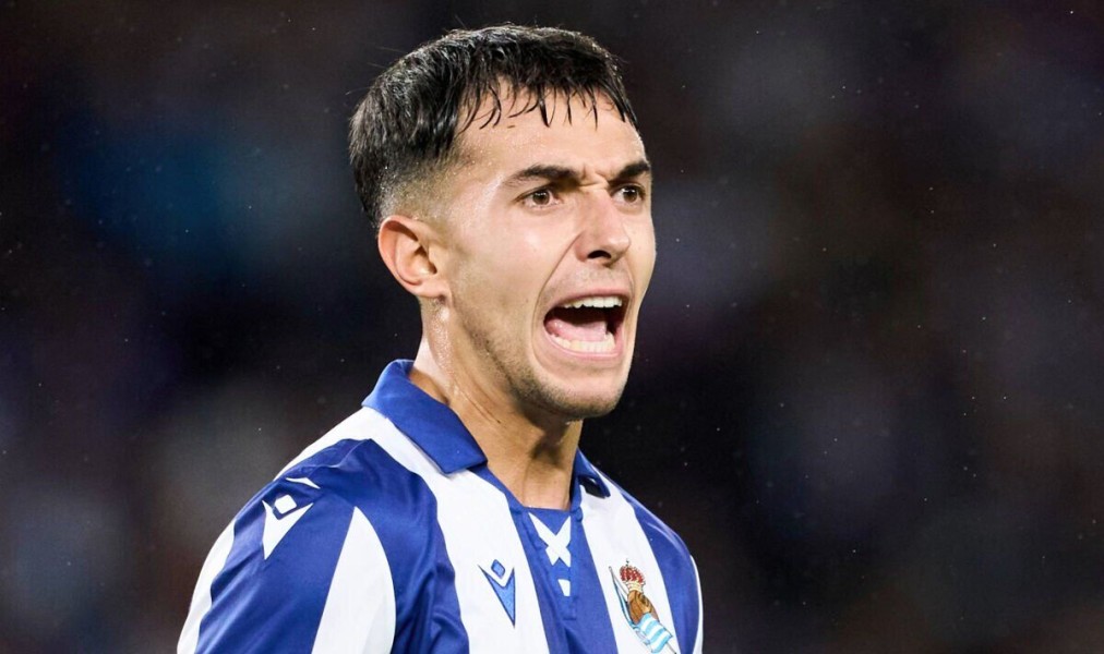 Real Madrid Incar Martin Zubimendi untuk Menggantikan Toni Kroos
