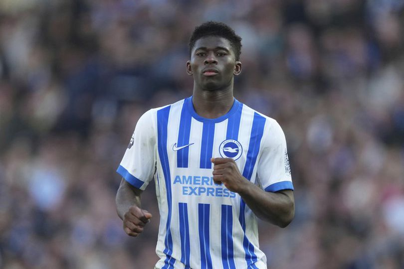 Manchester United Serius Incar Elliot Anderson Pengganti Casemiro