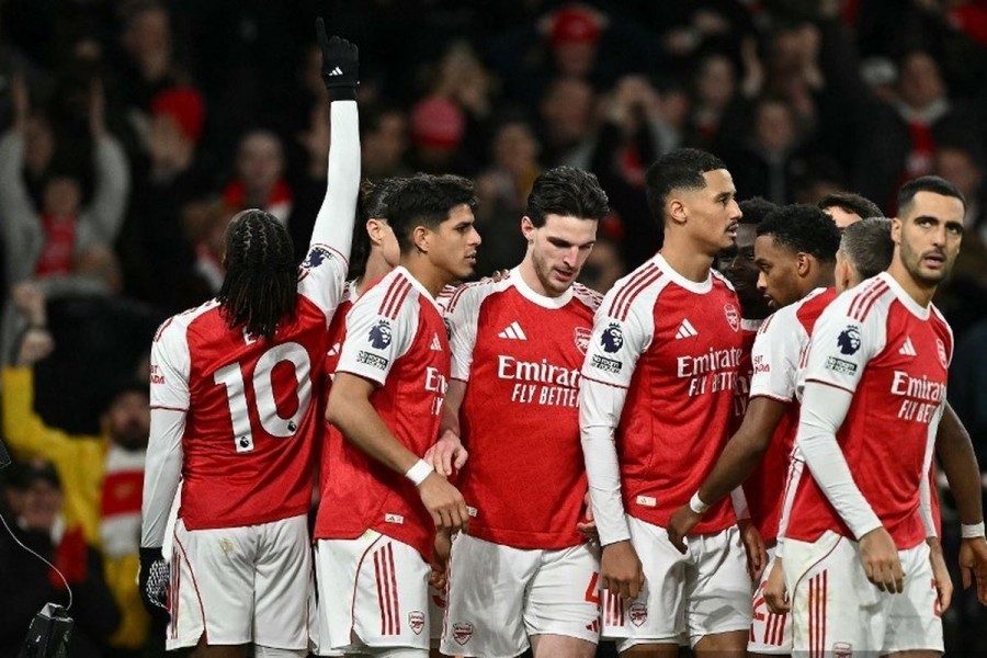 Tottenham Tersungkur, Arsenal Dominasi Liga Inggris