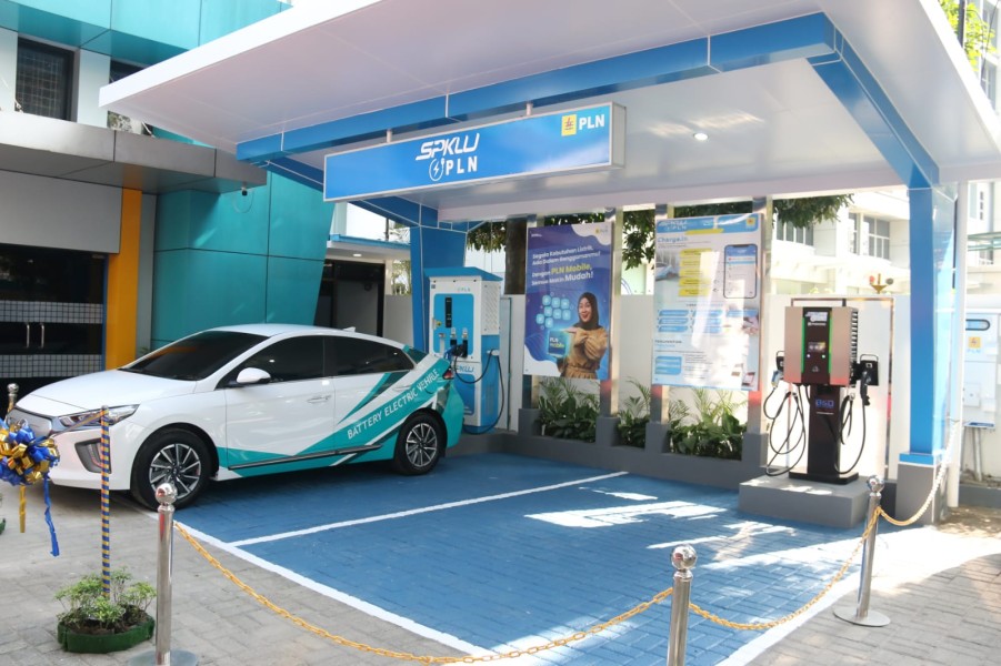 SPKLU PLN Sumut Hadir Dorong Penggunaan Energi Kendaraan Listrik