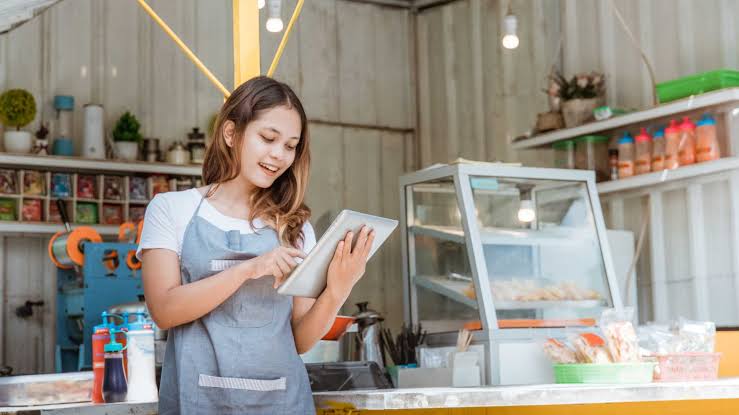 UMKM Digital Tumbuh Sehat Lewat Sistem Pajak Tertib