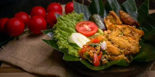 7 Tempat Makan Super Pedas Jakarta yang Wajib Dicoba Akhir Pekan
