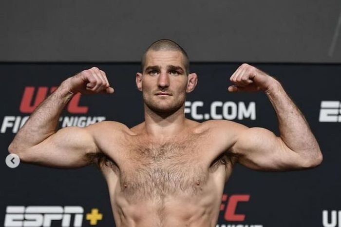 Sean Strickland Serukan Tantangan Pada Khamzat Chimaev Usai Menang TKO Di Houston