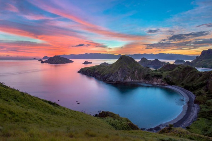 Pesona Wisata NTT, Alam dan Budaya Menyatukan