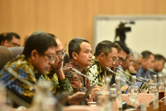 Komisi XII DPR Dorong Pertamina Percepat Proyek Pengembangan Kilang Minyak untuk Dukung Ketahanan Energi Nasional dan Pertumbuhan Ekonomi 2025