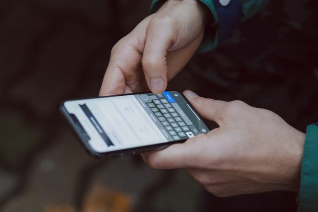 Lindungi Privasi dari Pinjaman Online: Cara Ampuh Agar Pinjol Tak Bisa Akses Kontak Anda