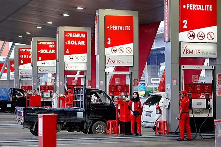 Harga BBM Pertamina Hari Ini: Ada yang Naik, Ada yang Turun