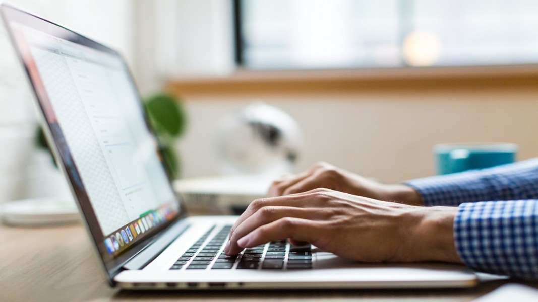 Mengintip Peluang Bisnis Laptop dan Cara Memulainya
