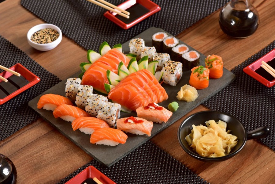 Ilmiah Risiko Konsumsi Sushi dan Sashimi bagi Kesehatan