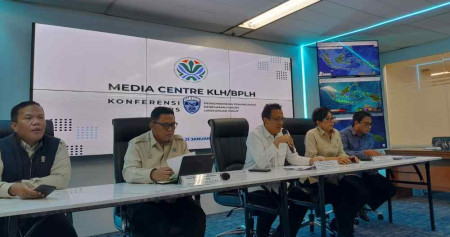 Pemerintah Siap Hadapi Gugatan Usai Cabut Izin 28 Perusahaan Sumatra