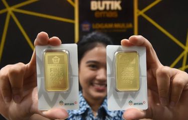 Harga Emas Antam Di Pegadaian Turun Hari Ini Kamis Lima Maret 2026