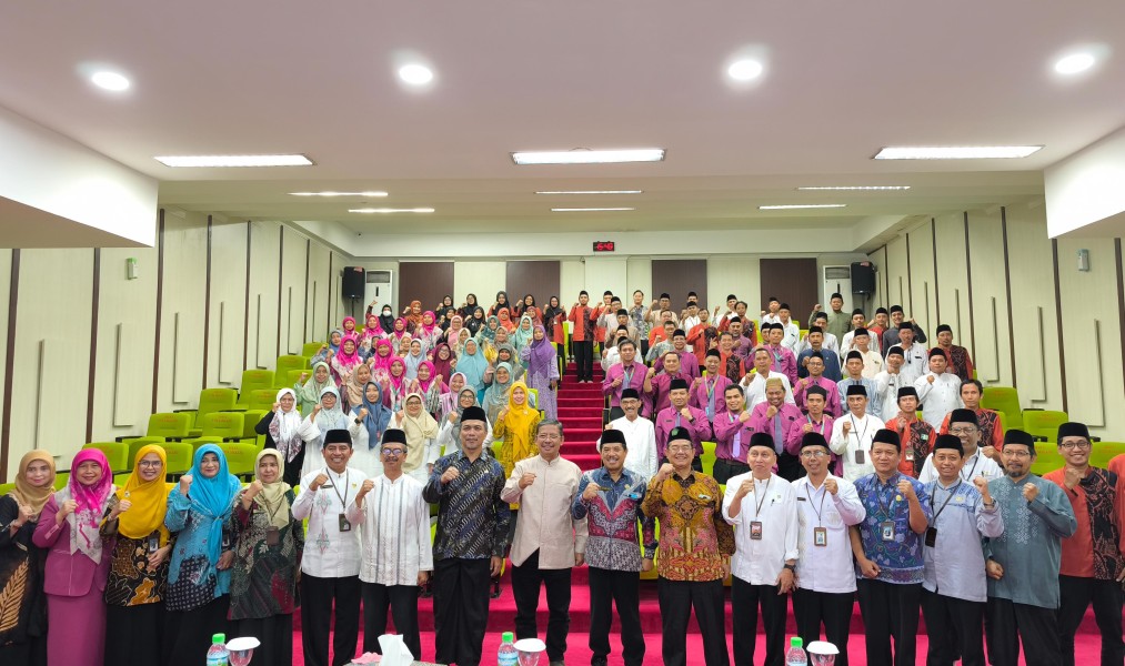 Kemenag Luncurkan NotiSki, Inovasi WhatsApp untuk Akses Literasi Keagamaan Digital