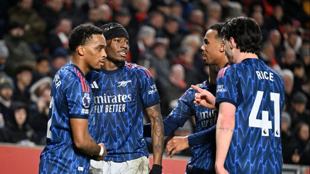 Klasemen Liga Inggris: Arsenal Ditahan Brentford, Manchester City Terus Menekan