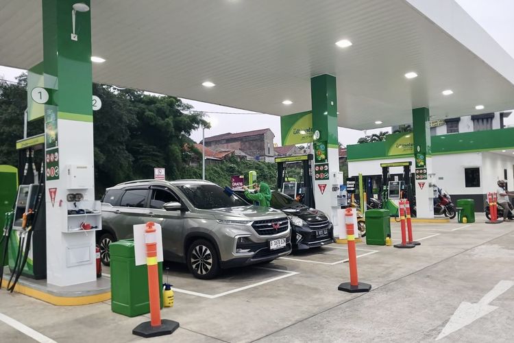 Harga BBM Naik di Januari 2025: Perbandingan Harga di Pertamina, Shell, BP, dan Vivo