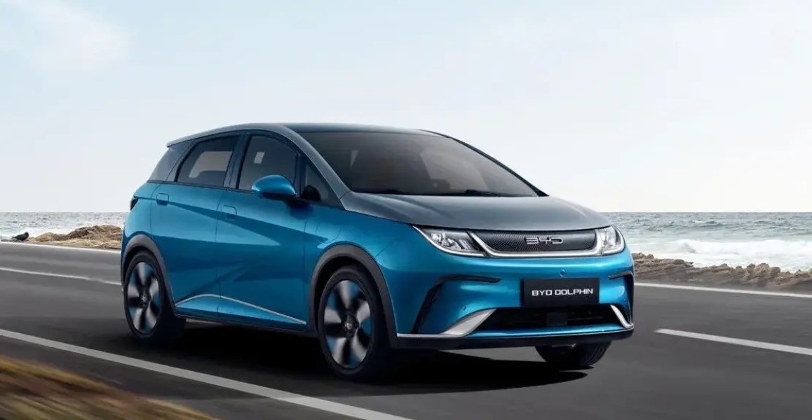 Kredit BYD Dolphin Mulai Rp4 Jutaan per Bulan