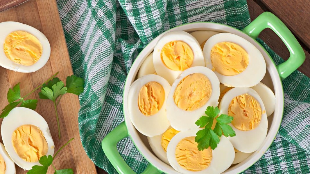 6 Resep Telur Rebus Sehat untuk Diet Kaya Nutrisi