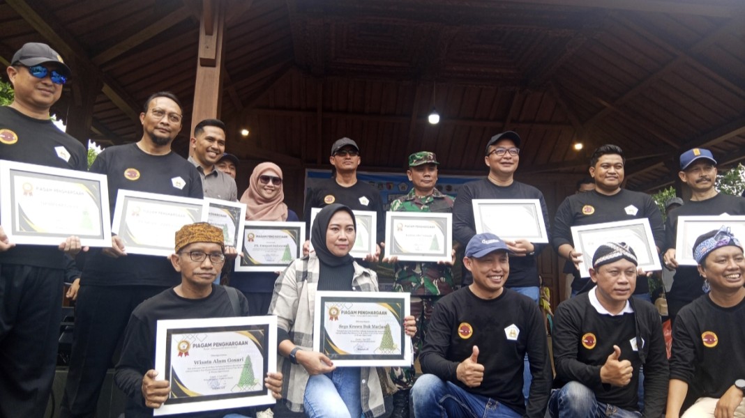 Freeport Indonesia Dukung Festival Nasi Krawu dalam Puncak Hari Pers Nasional KWG 2025 di Gresik