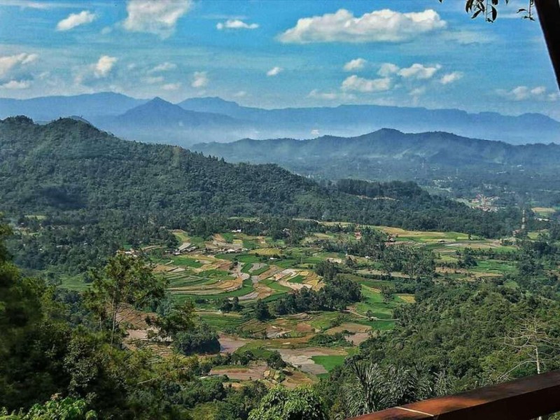 Wisata Alam Tabek Patah Tawarkan Pesona Alam dan Spot Instagramable di Jalur Bukittinggi