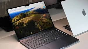 Tren Laptop Ultrabook 2025: Inovasi Desain, Performa Canggih, dan Integrasi Kecerdasan Buatan