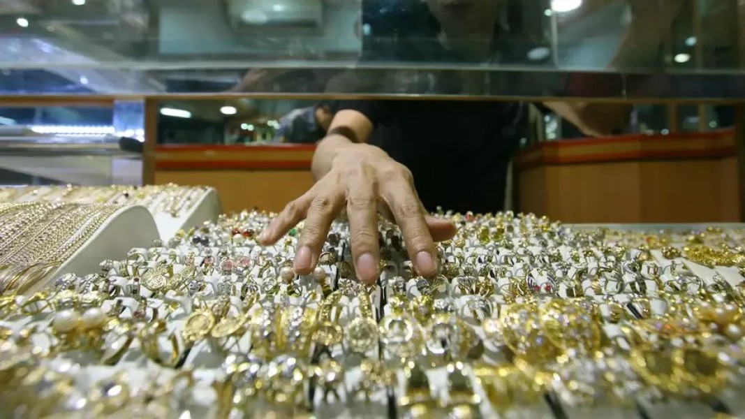 Harga Emas Perhiasan Hari Ini, Minggu 28 Desember 2025, Cek Update Lengkap