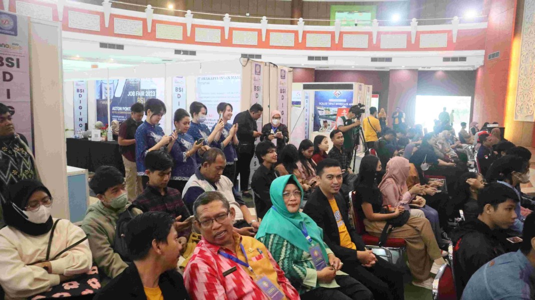 BSI DIGINOFEST 2025: Universitas Bina Sarana Informatika Hadirkan Jobfair Online untuk Menjawab Tantangan Dunia Kerja Masa Depan